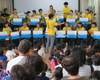 太宰府市民吹奏楽団の合奏風景